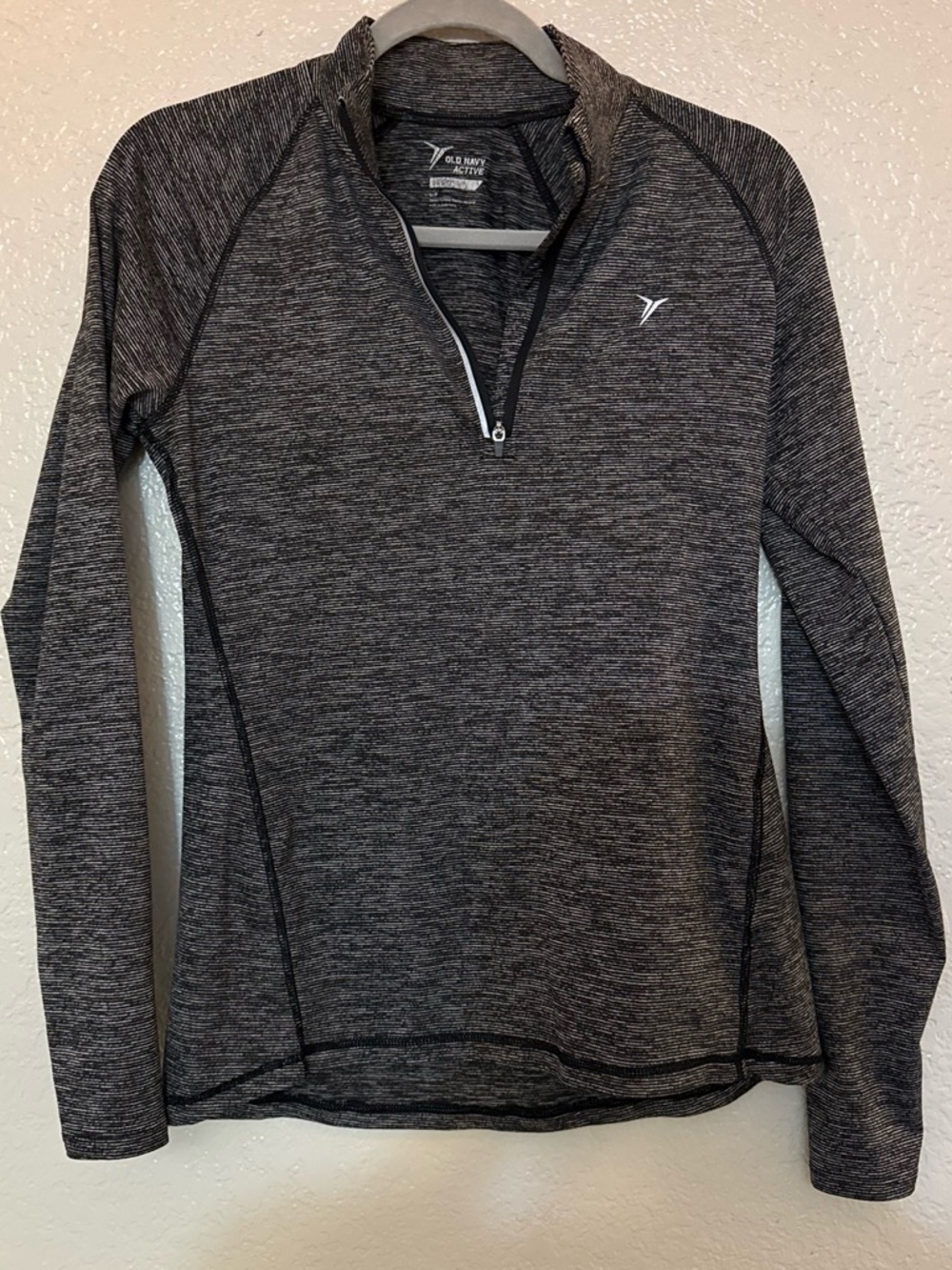 Old Navy Women's Zip-Front Performance Pullover - Charcoal Heather